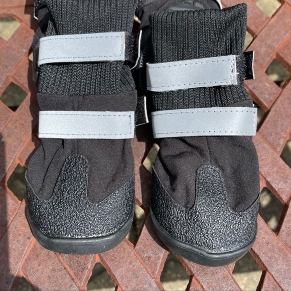 NWT Youly The Adventurer All Weather Dog Boots Paw Covers - Picture 7 of 8